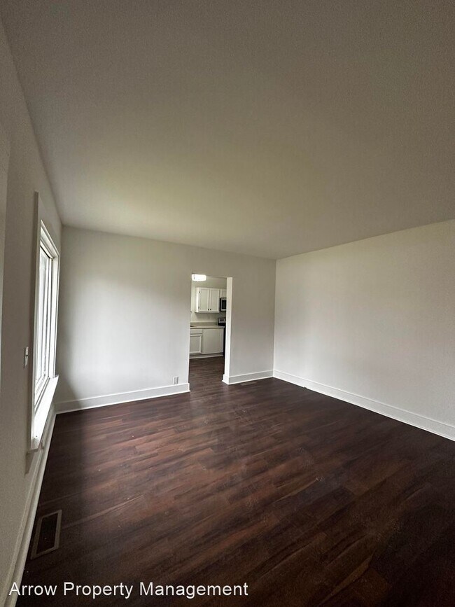 Foto del edificio - 3 br, 2 bath House - 2022 14th Ave N