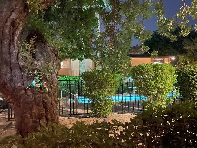 Building Photo - 4701 N 68th St