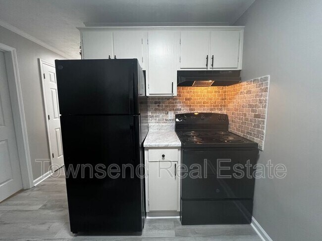 Foto del edificio - 5853-G Century Oaks Drive