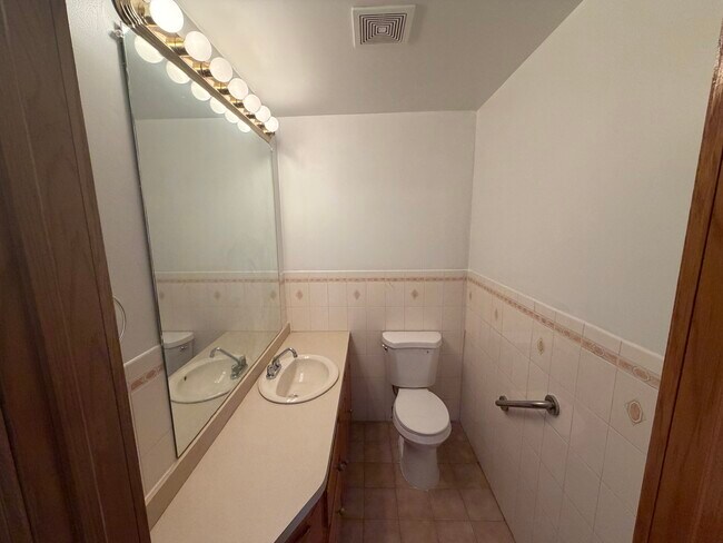 Foto del edificio - 121 Kellogg St