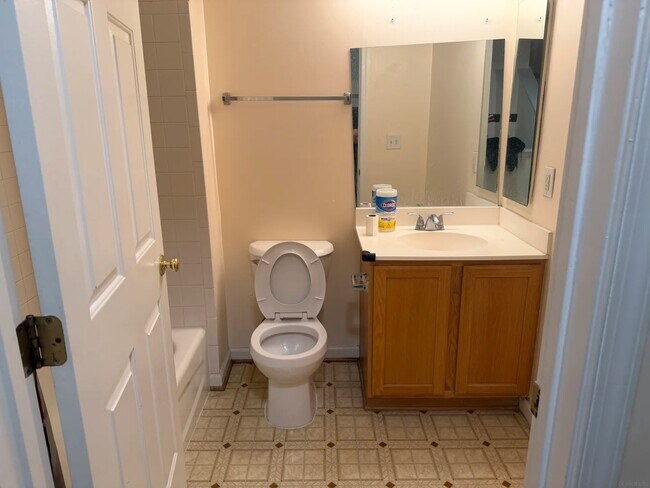 Foto del edificio - 5823 Pearson Ln