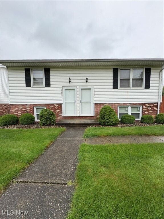 Foto principal - 13639 N Main St