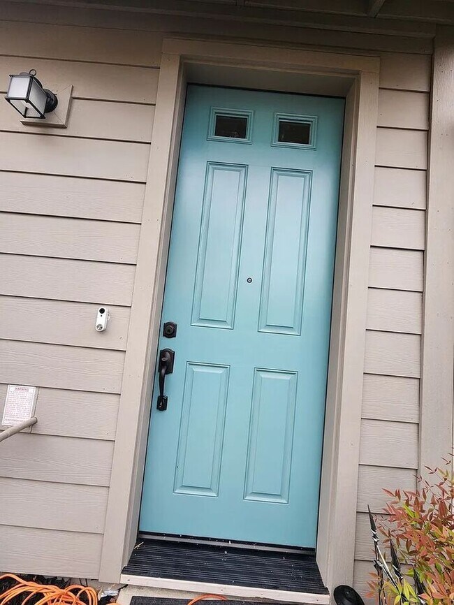 Foto del edificio - March Move In Special - $300 off First Month's Rent