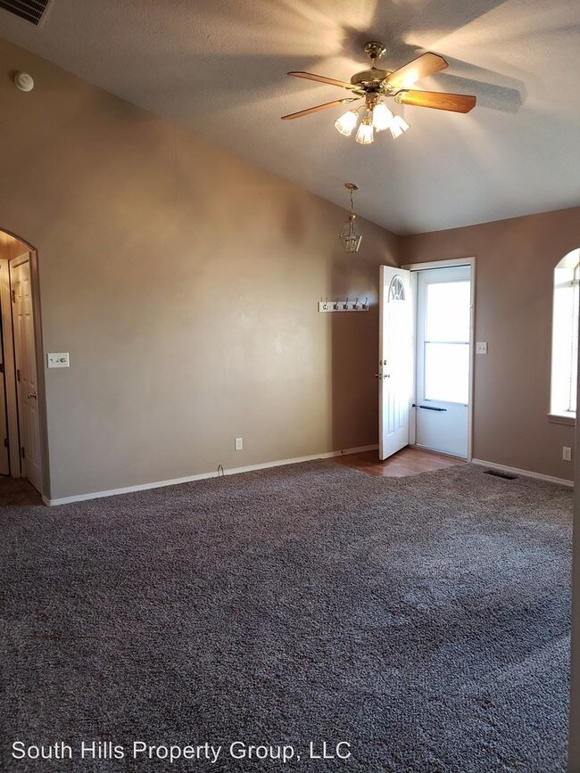 Building Photo - 3 br, 2 bath House - 2505 Alderwood Avenue