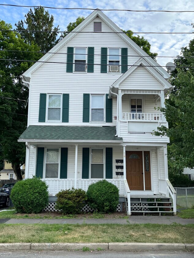 Primary Photo - 16 Harrison Ave