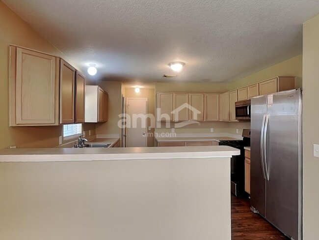Building Photo - 17238 S Summit Canyon Dr