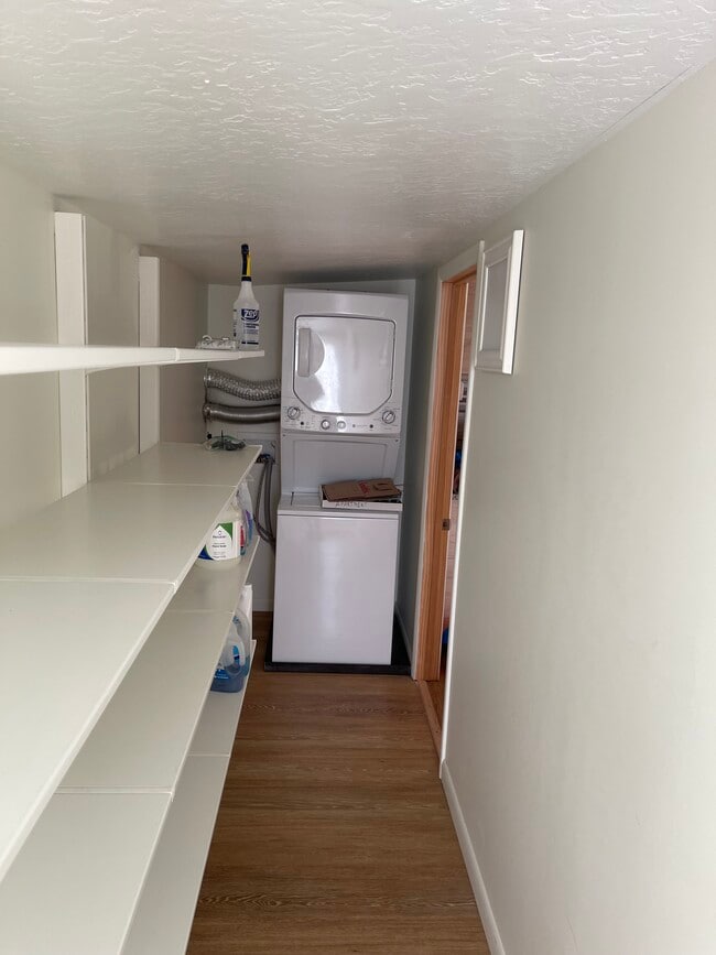 Pantry accessible from the kitchen, washer/dryer - 9175 Cottonwood Trl