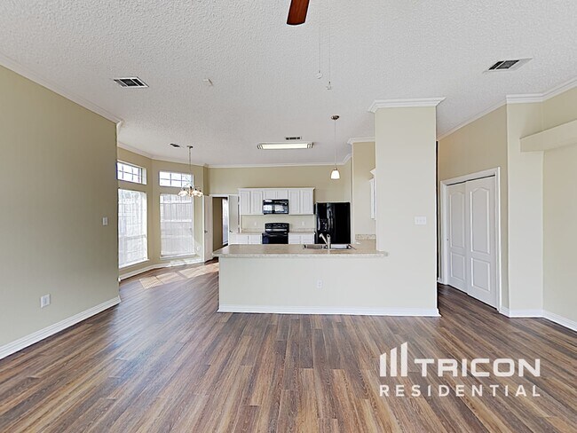 Foto del edificio - 1362 Meadow Creek Dr