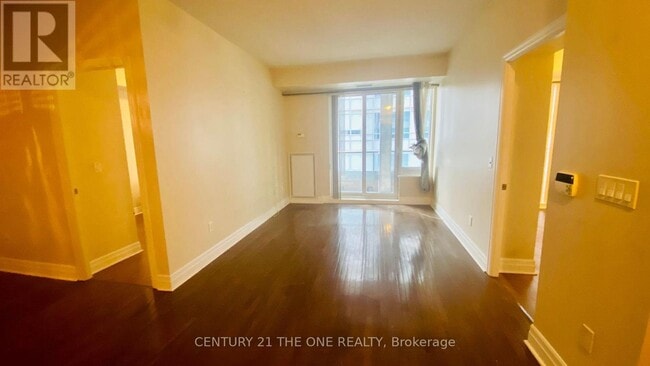 Building Photo - 35-1735 Balmuto St