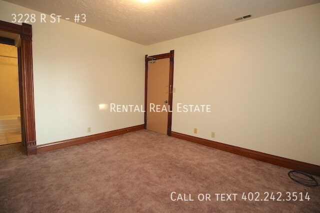 Foto del edificio - 3228 R St