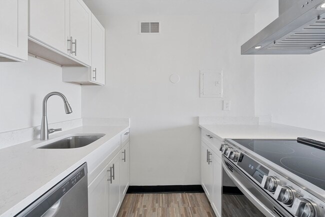 Foto del edificio - 1105 Massachusetts Ave