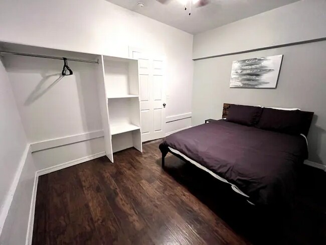 Foto del edificio - 3025 E Missouri Ave