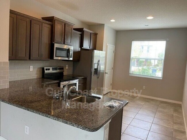 Foto del edificio - 5525 Twilight Grey Ln