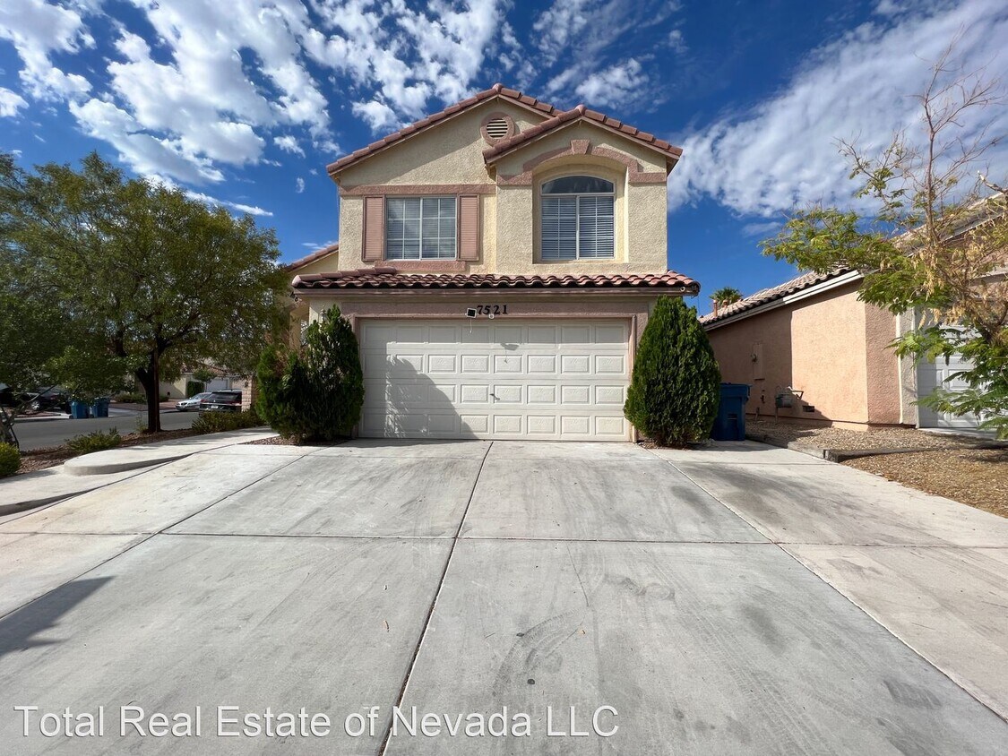 Foto principal - 4 br, 2.5 bath House - 7521 Reindeer Ct