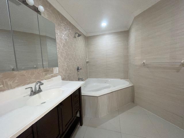 Foto del edificio - 120-14 193rd St