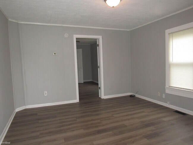 Building Photo - 1 br, 1 bath House - 367 N Wilson Rd