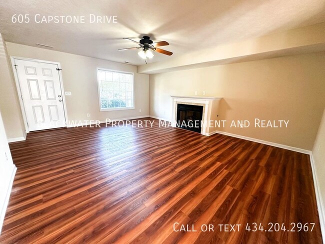 Foto del edificio - Two Bedroom Townhome in Cornerstone!