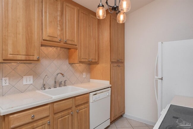 Foto del edificio - 2300 W Michigan Ave