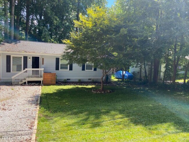 Foto del edificio - 3 br, 2 bath House - 1603 Woodland Rd