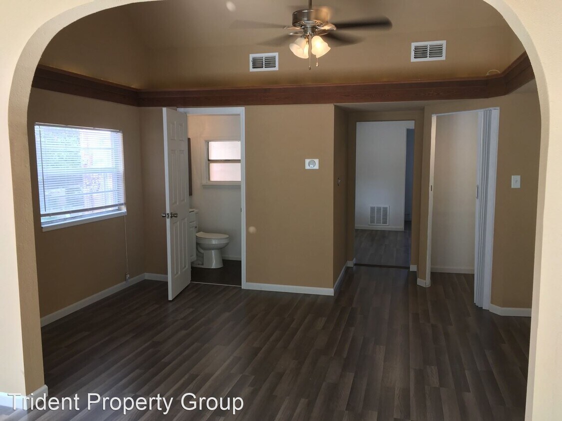Foto principal - 2700 S Brown Ave