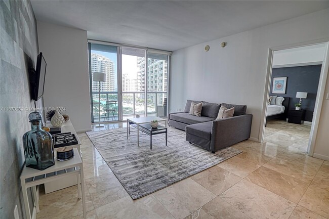 Foto del edificio - 485 Brickell Ave