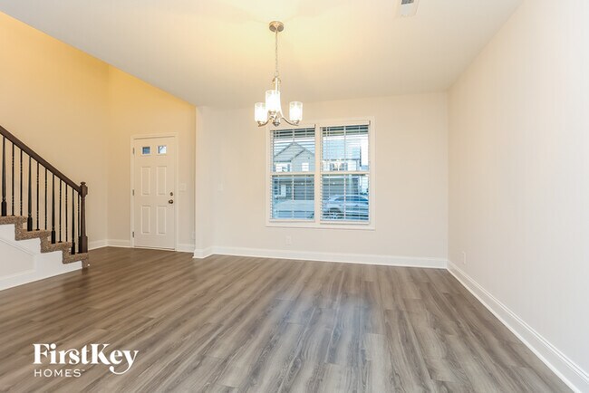 Building Photo - 1353 Dan Brown Dr