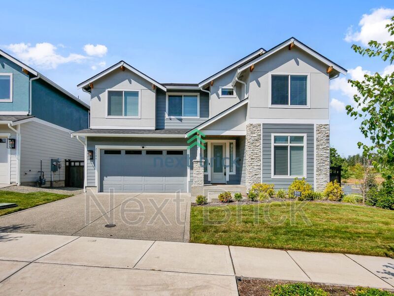 Foto principal - 23106 Evergreen Ave SE