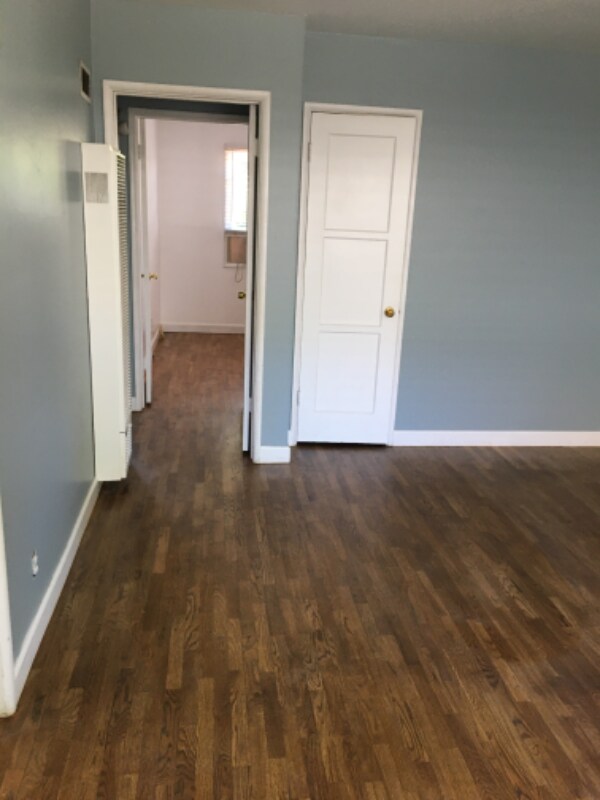 Building Photo - 6472 Lewis Ave