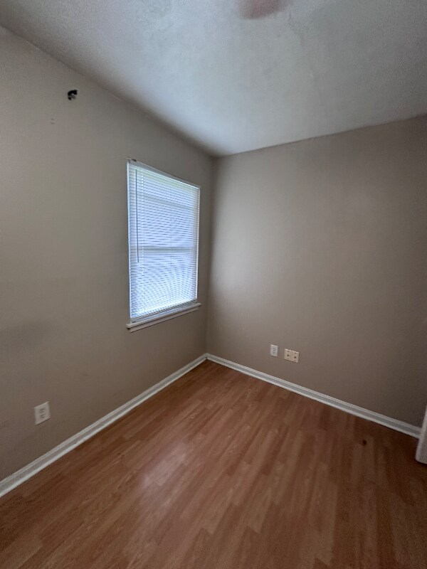 Foto del edificio - 9320 Moonridge Pl