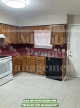 Building Photo - 515 3rd Ave