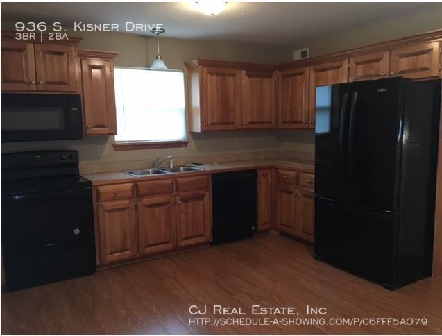 Building Photo - 936 S Kisner Dr