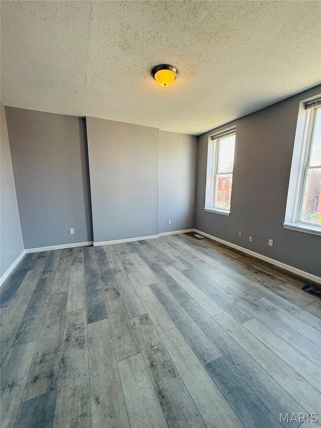 Building Photo - 5345 Wells Ave