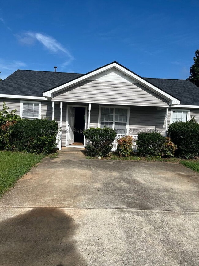 Building Photo - 109 Tuscany Ln