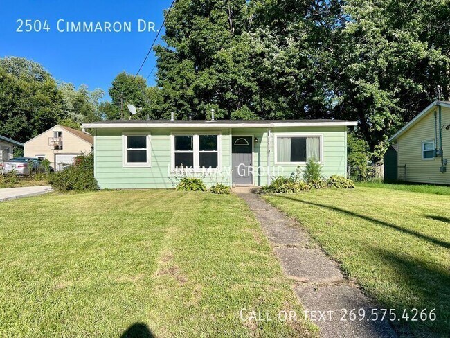 Foto del edificio - 2504 Cimarron Dr