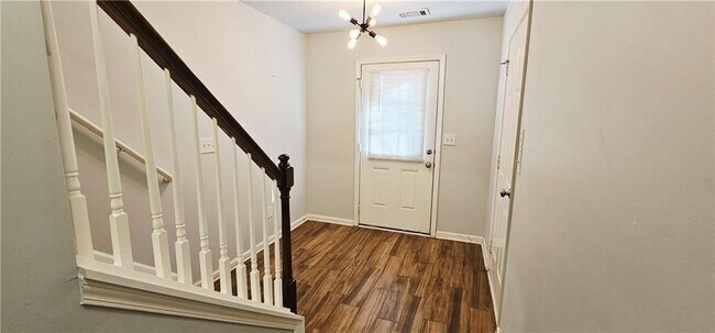 Foto del edificio - 2145 Meadow Peak Rd