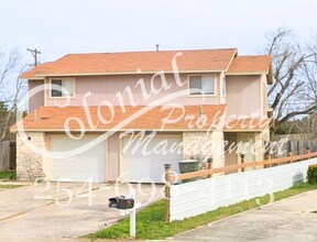 Building Photo - 1203 Westway Cir