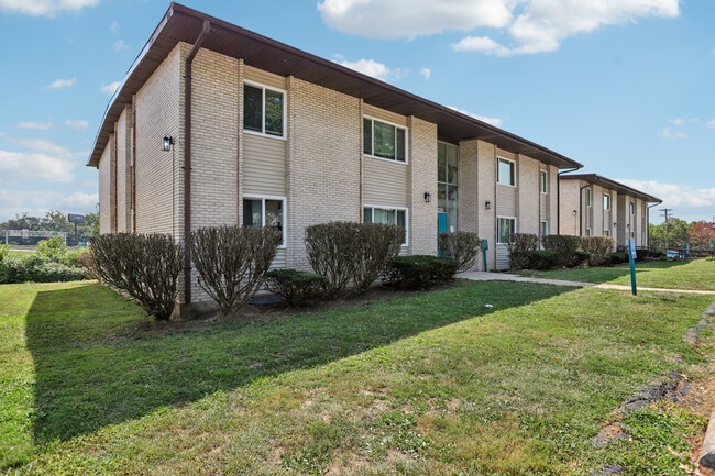 Building Photo - Timber Ridge
