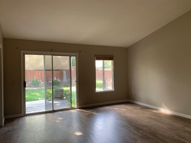 Foto del edificio - Almonte