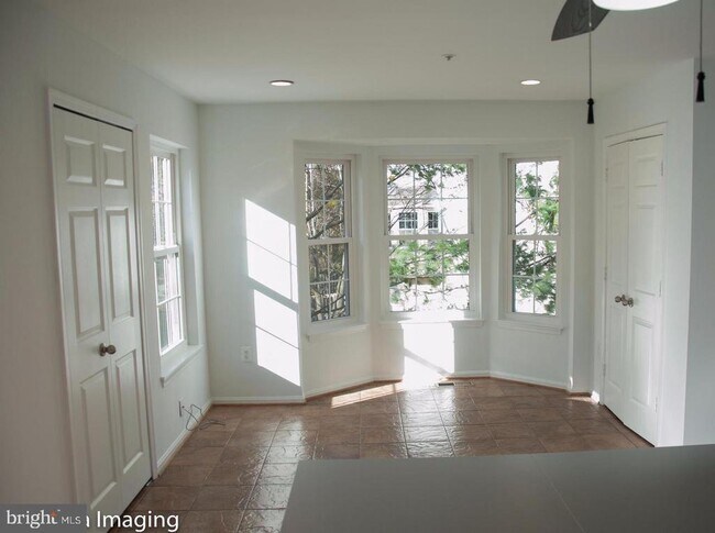 Building Photo - 11226 Watermill Ln