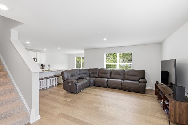 Foto del edificio - 22311 Reeve Rd