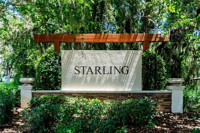 Foto del edificio - 15810 Starling Water Dr