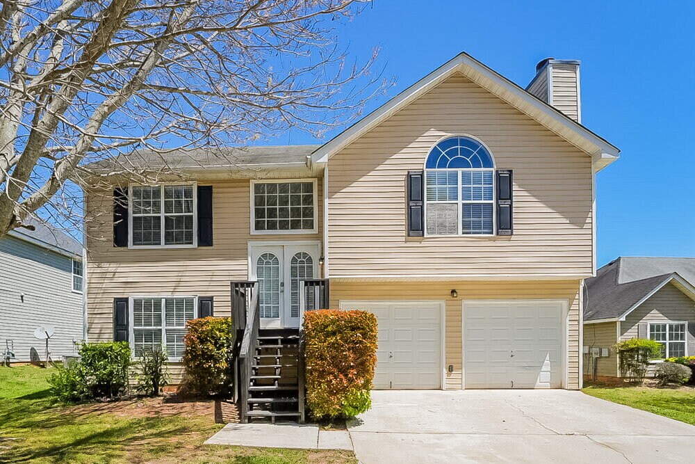 Foto principal - 4460 Millenium View Ct SW