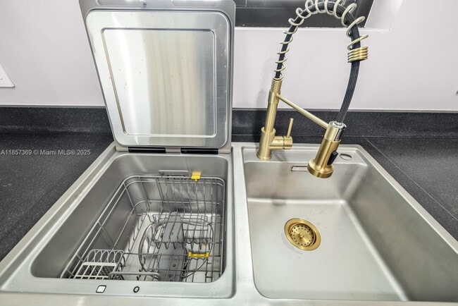 Photo - 8931 NE 2nd Ave House