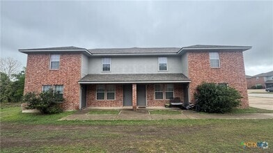 Building Photo - 3709 Malibu Ln