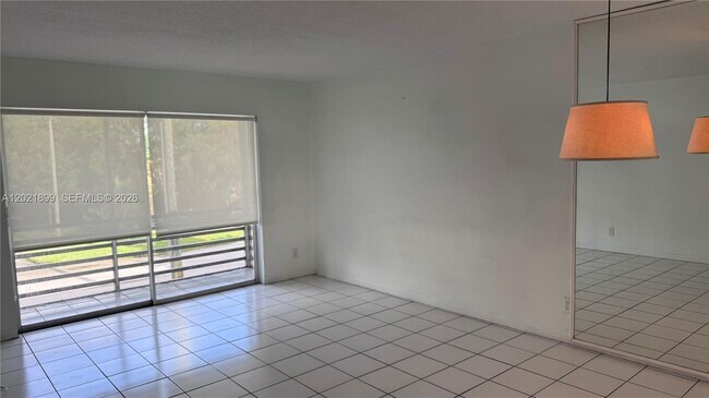 Foto del edificio - 20201 NE 29th Ct
