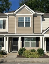 Building Photo - 1128 Tradition Trl