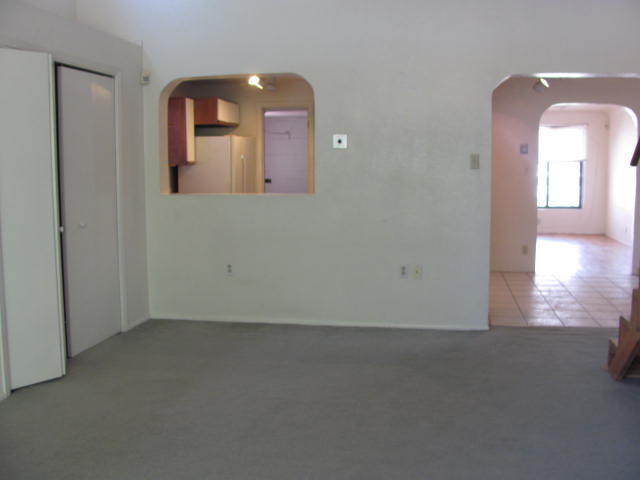 Foto del edificio - NOB HILL NORTH UNM 2 Bed 2 Bath 1CG