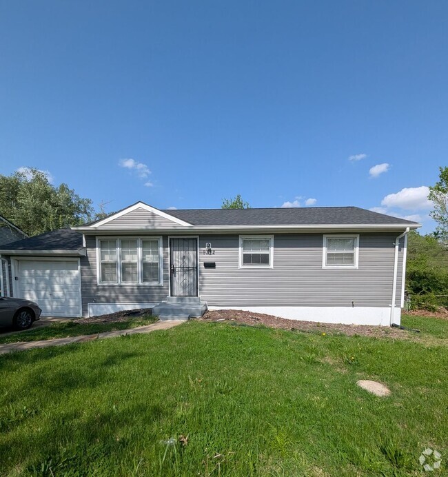 Building Photo - 9312 Nelan Dr