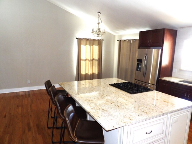 Foto del edificio - 2455 Stoneridge Dr