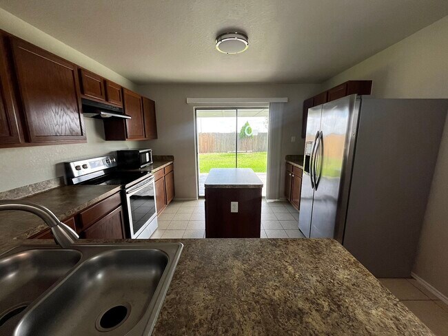 Building Photo - 21335 Finbury Oaks Ln